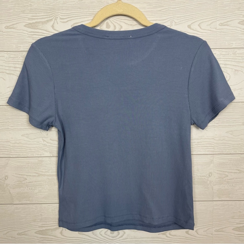 Olive & Oak Ribbed T-Shirt Size Medium NWT Washed Denim - Picture 6 of 6